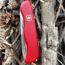 Victorinox Adventure Red Liner-Lock V0.8453 -Camping Equipment Store 0.8453 5 600x600 5e67c86c a2e4 460f ad41 2136ef9b65fa