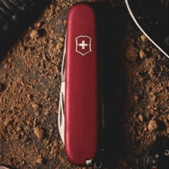 Victorinox Compact - Red 9 Victorinox Compact - Red -Camping Equipment Store 1.3405 3 600x600 6a6c1461 44e1 4ad8 bbf3 755c08700490