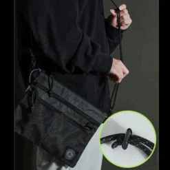 KZM Essential Sacoche Bag -Camping Equipment Store 23 1d2d7189 3faa 4f54 8dd7 370064f355a2