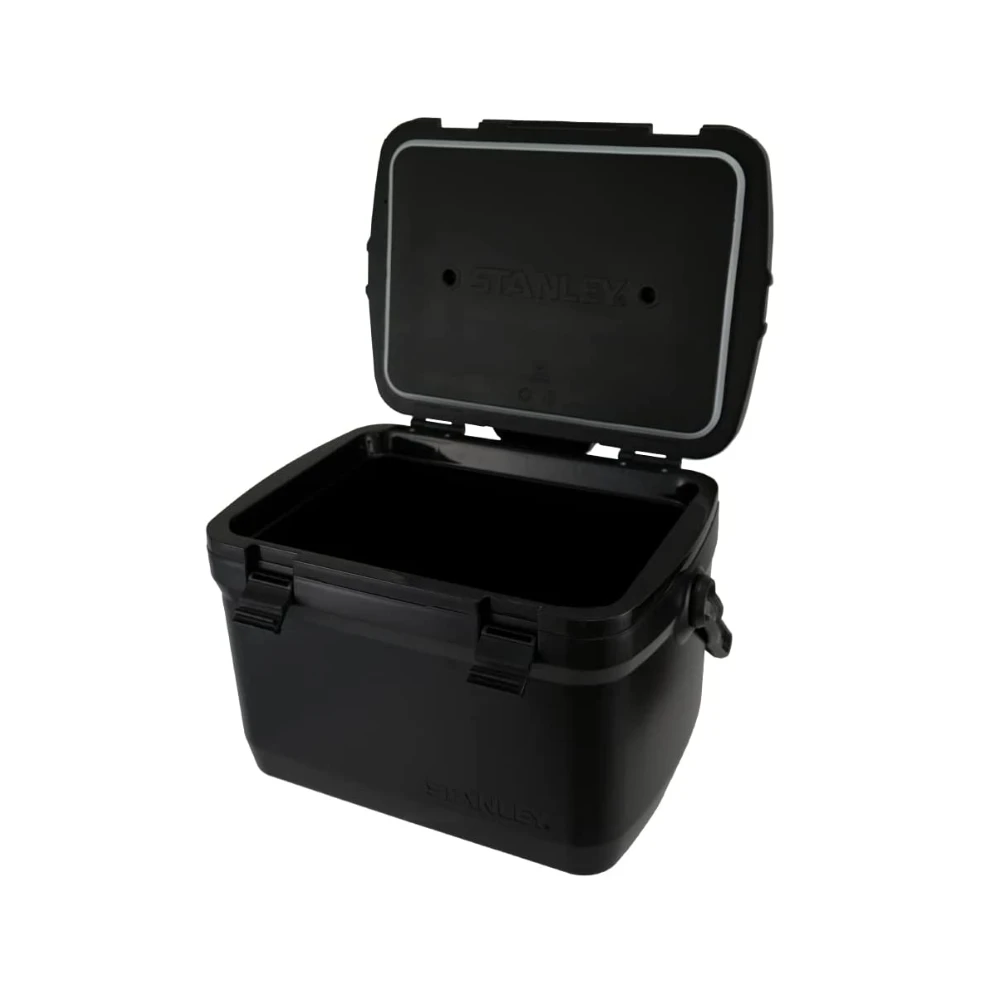 STANLEY® Adventure Cooler 16QT 3 STANLEY® Adventure Cooler 16QT - Image 3