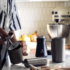 Snow Peak Stainless Vacuum Bottle Tsuzumi 350 Black -Camping Equipment Store 4 1ec3c7ae 23e7 444b adc9 3e74e7ddf0de