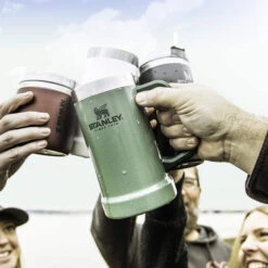 Stanley Adventure Big Grip Beer Stein 24oz -Camping Equipment Store 77e8b75cb11086cebf8618a93e10cf3b 600x600 100f10f3 dbdc 470d 8920 902a03a474fe