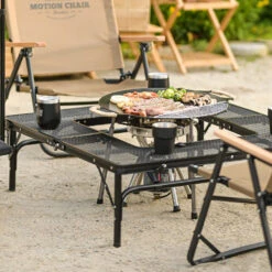 KZM Iron Mesh Fireplace Table II -Camping Equipment Store K9T3U012 6