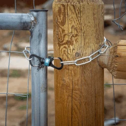 Nite Ize SlideLock® 360° Magnetic Locking Dual Carabiner - Blue 10 Nite Ize SlideLock® 360° Magnetic Locking Dual Carabiner - Blue -Camping Equipment Store MSBL 03 R7 7 600x600 3b093188 b02e 4ea0 b84a f10066bf0a4a