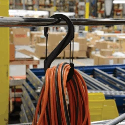 Nite Ize S-Biner Double Carabiner #10 -Camping Equipment Store SBP10 03 01BG 2 600x600 e46b5eb4 3462 44ef 9b97 a565ecb2eb3f